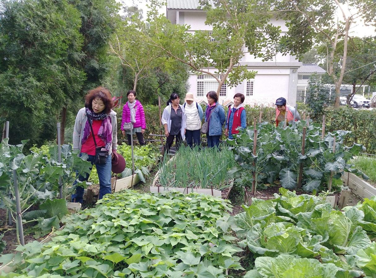 Emei Fanny Manor B&B מראה חיצוני תמונה